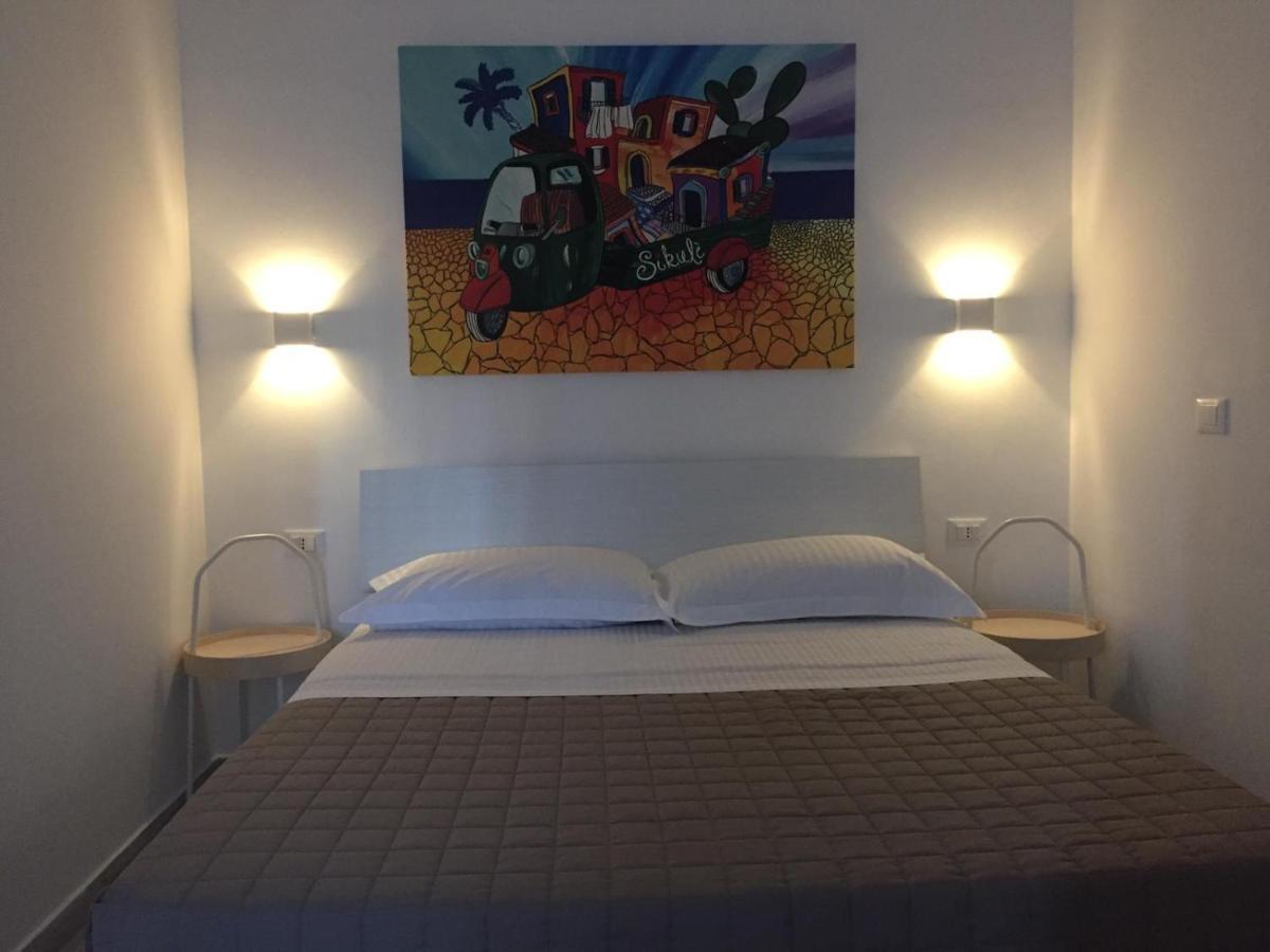 Sikule Bed & Breakfast Santa Teresa Di Riva Bagian luar foto