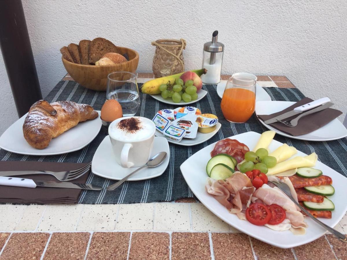 Sikule Bed & Breakfast Santa Teresa Di Riva Bagian luar foto